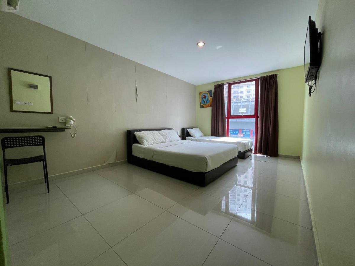 Parc Hotel Pelangi Damansara Kota Damansara Exterior photo